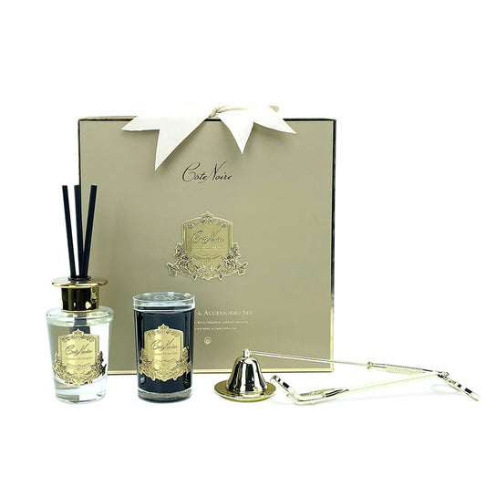 CÔTE NOIRE - CONJUNTO DE PRESENTE DE LUXO COM RAPÉ DE VELAS DE OURO E APARADOR DE MECHA - DOURADO - BAUNILHA LOIRA